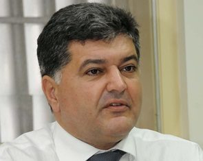 Governo de Goiás entrega equipamentos para produtores