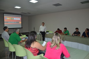 Indústria cerâmica discute novas ações do Procompi