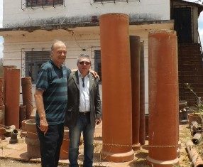 Ceramista de Gravatá explica produção de tubos cerâmicos