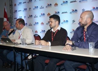 Ceramistas participam de assembleia geral em Campinas