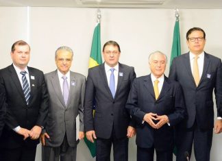 Presidente da Anicer se reúne com Michel Temer