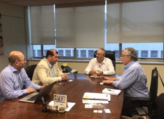 Anicer é recebida pelo presidente da CDHU