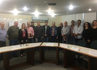 Anicer, sindicatos do Rio e Sebrae se reúnem para discutir ações pelo desenvolvimento da cerâmica fluminense