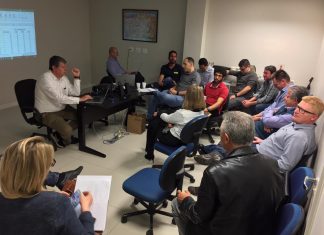 Anicer participa da reunião de alvenaria estrutural em situação de incêndio