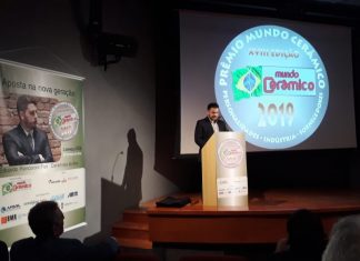 Anicer recebe prêmio da Revista Mundo Cerâmico