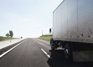 20 dos 27 estados suspendem impostos durante pandemia de Covid-19