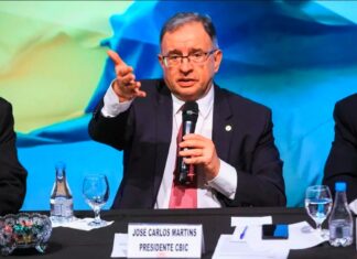 Setor produtivo pressiona por vacinas e CBIC estimula vacinação no setor