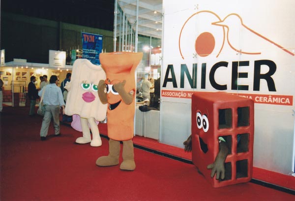 2004