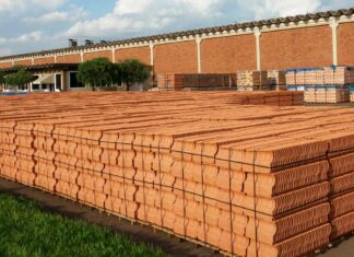 Top Telha recebe treinamento online