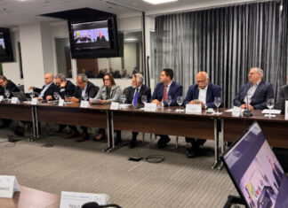 Anicer marca presença no Fórum Nacional da Indústria