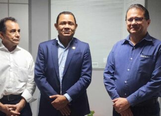 Benedito Mendes toma posse no Sindicerma