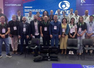 Anicer e laboratórios alinham modernização do PSQ durante a Feicon 2026